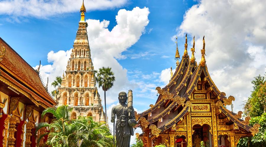 沪指创近4年新高，创业板指大涨3.62%